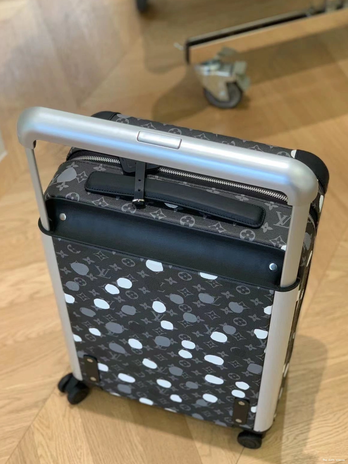 YAYOI CABIN 55 HORIZON 37L POLKADOT SUITCASE CUSTOM 0819